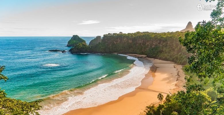 7-trilhas-de-Fernando-de-Noronha-para-voce-conhecer-e-se-aventurar